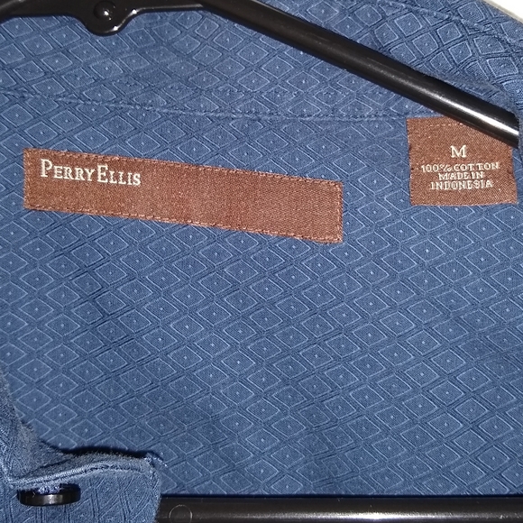 Perry Ellis button down shirt - Picture 3 of 5